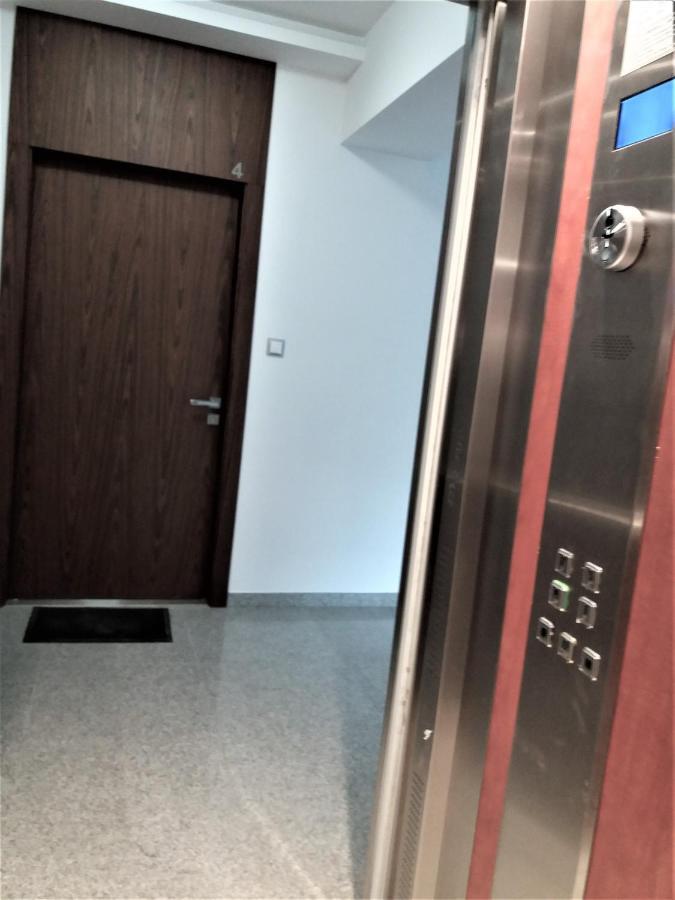 Apartamenty Czestochowa Eu "Parking Gratis" Exterior photo